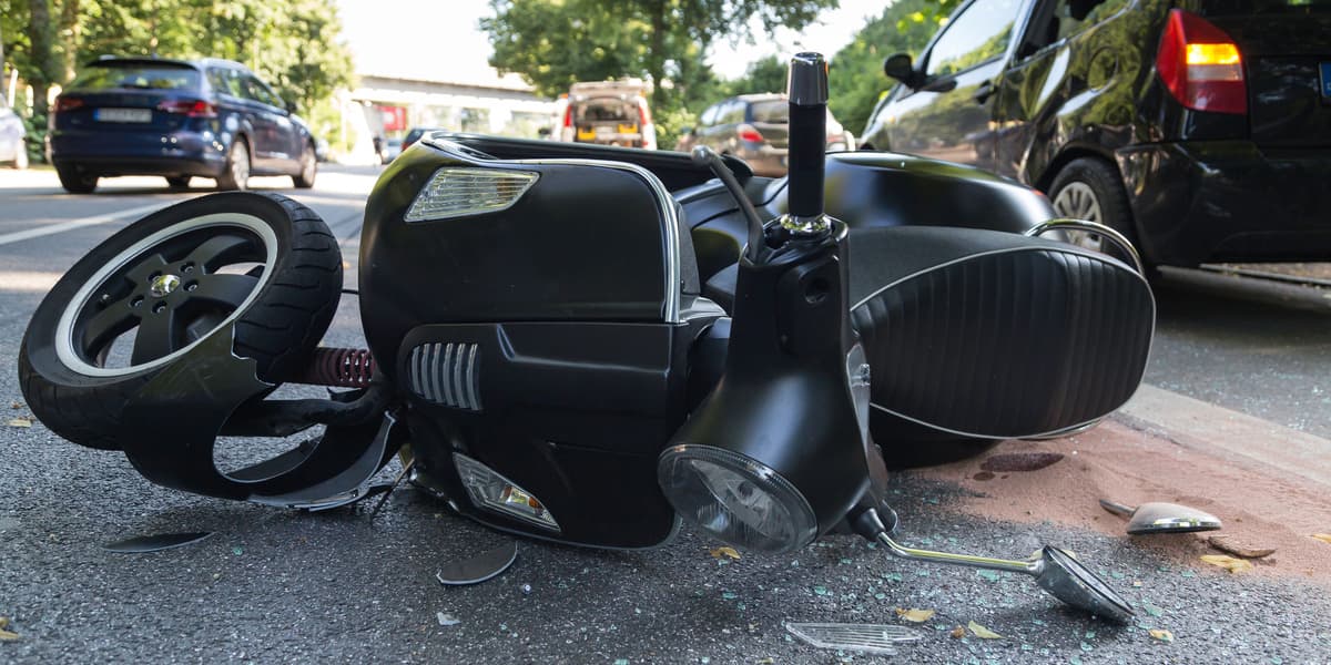 unive verzekering scooter